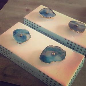 Cynthia Rowley Blue Agate Knobs/Cabinet Pulls